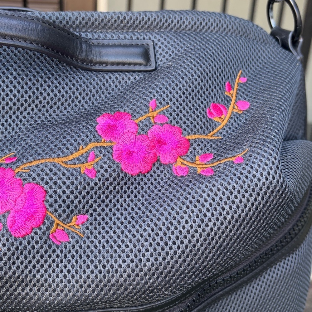 NWT Caraa Black Travel Bag with Japanese Cherry Blossoms Duffle Yoga Bag - Picture 4 of 11